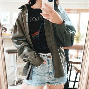 Reposh bought it but don’t wear as much as I’d like